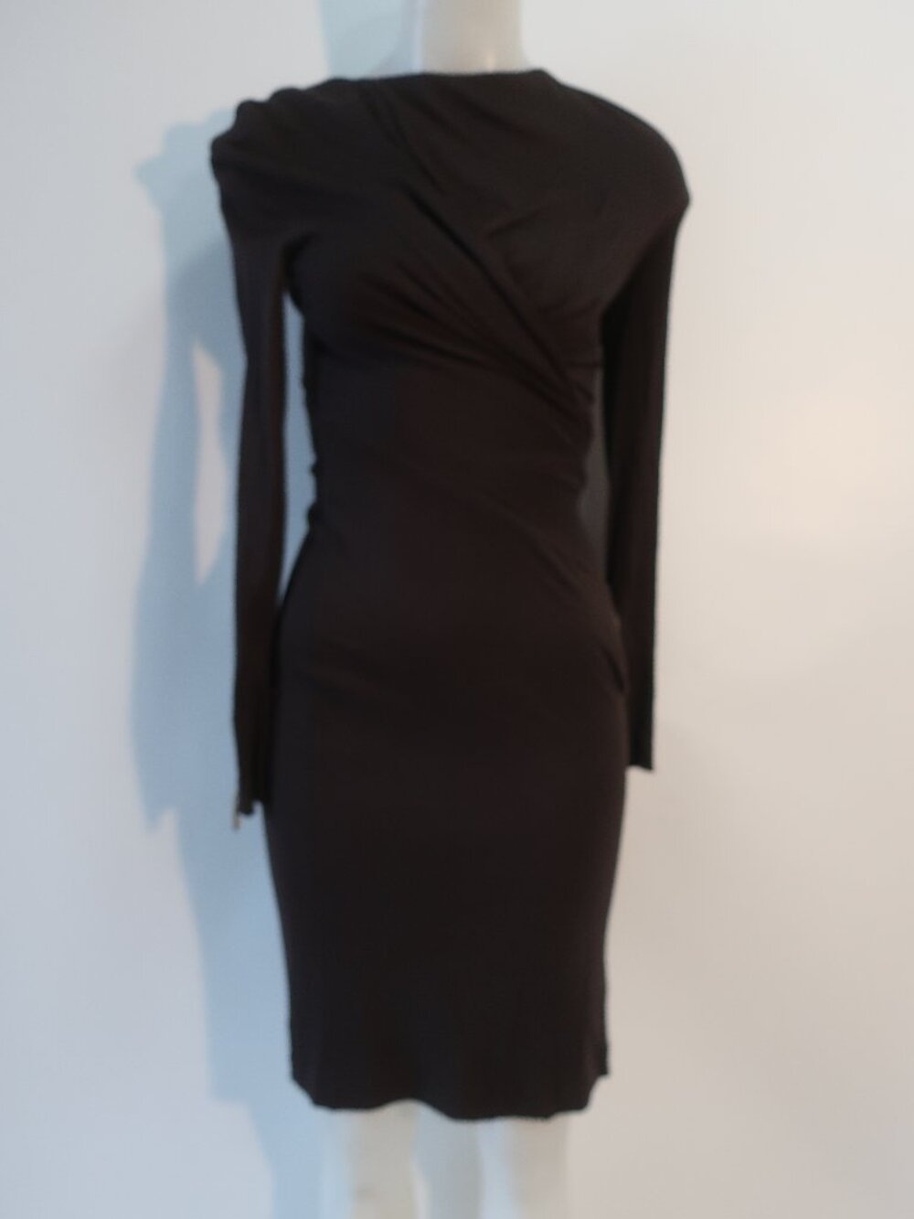 Womens Tom Ford Dark Brown (Item-102) Viscose Wool Ruched Cocktail Dress 40 US/6 - Picture 4 of 16